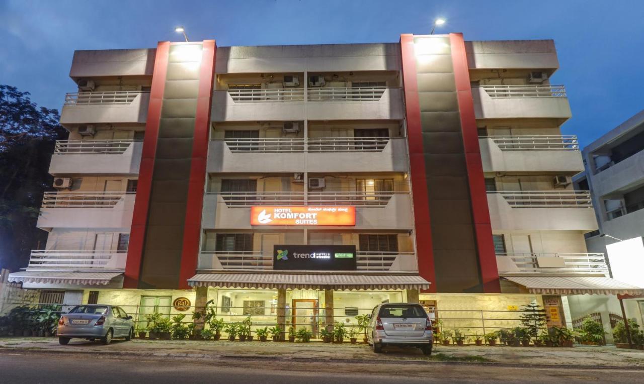 Treebo Trend Komfort Suites 3 Km From Mysore Palace Exterior photo